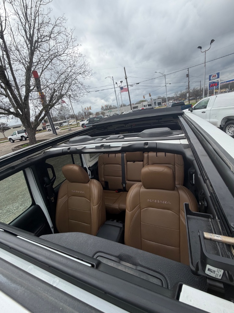 2020 Jeep Wrangler Unlimited Sahara - Photo 8