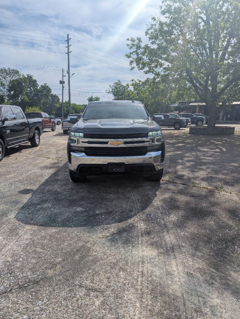 2021 Chevrolet Silverado 1500 LT Crew Cab Short Box's photo