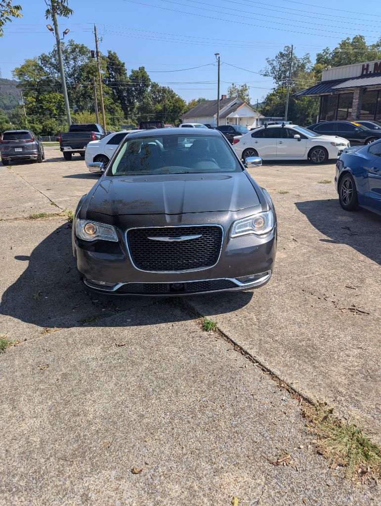 2017 Chrysler 300